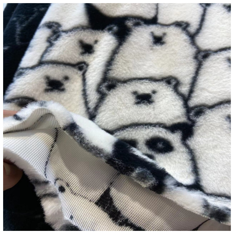 Fabricante en stock imitación de piel conejo impresión oso polar panda franela felpa ropa bufanda alfombra tela del casquillo