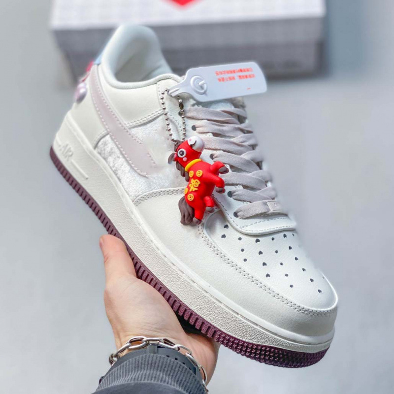 Air Force One Af1 Valentine's Day Limited Edition Sneakers for Women, White and Pink Versatile Trendy Shoes, Low-Top Casual Shoes for Couples, Putian Shoes