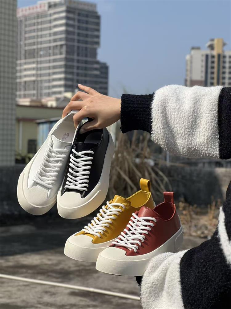 Women's Premium Breathable Lightweight Cowhide Versatile Sneakers Soft Sole Casual Sports Shoes Trendy Comfortable_vogvips.com