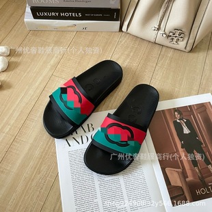 ���Q�W�����NG �Ҹ߰汾�ǹ�ɫ��ĸ��H��Ƥ��ƽ����Ь�S��ֱ�N��