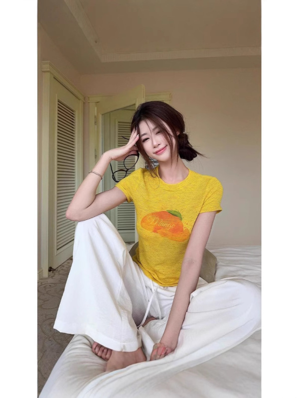 美しい花糸フルーツプリントラウンドネック半袖Tシャツレディース2025夏新作万能ショートシャツトップ|undefined