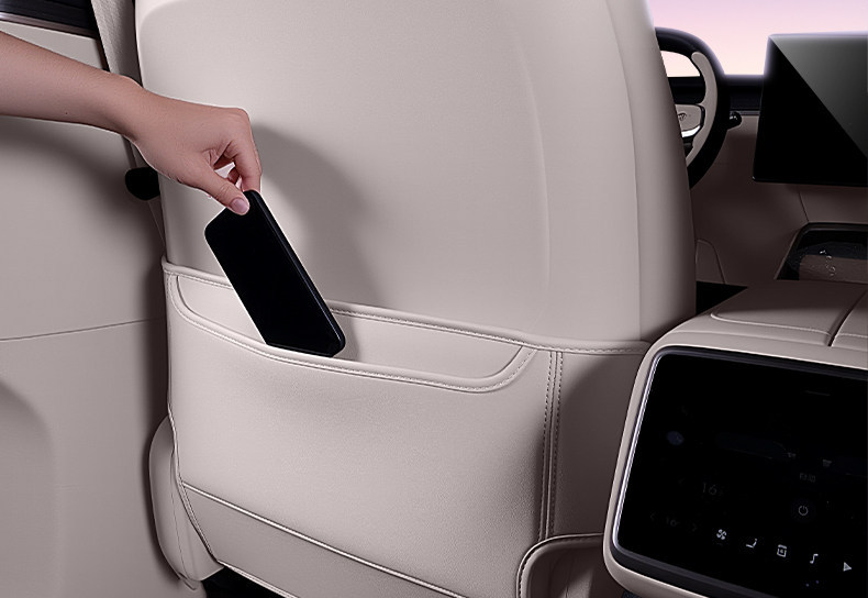 Suitable for Xiangjie G9 seat anti-kick pads, rear seat back protection, car interior modification accessories and supplies