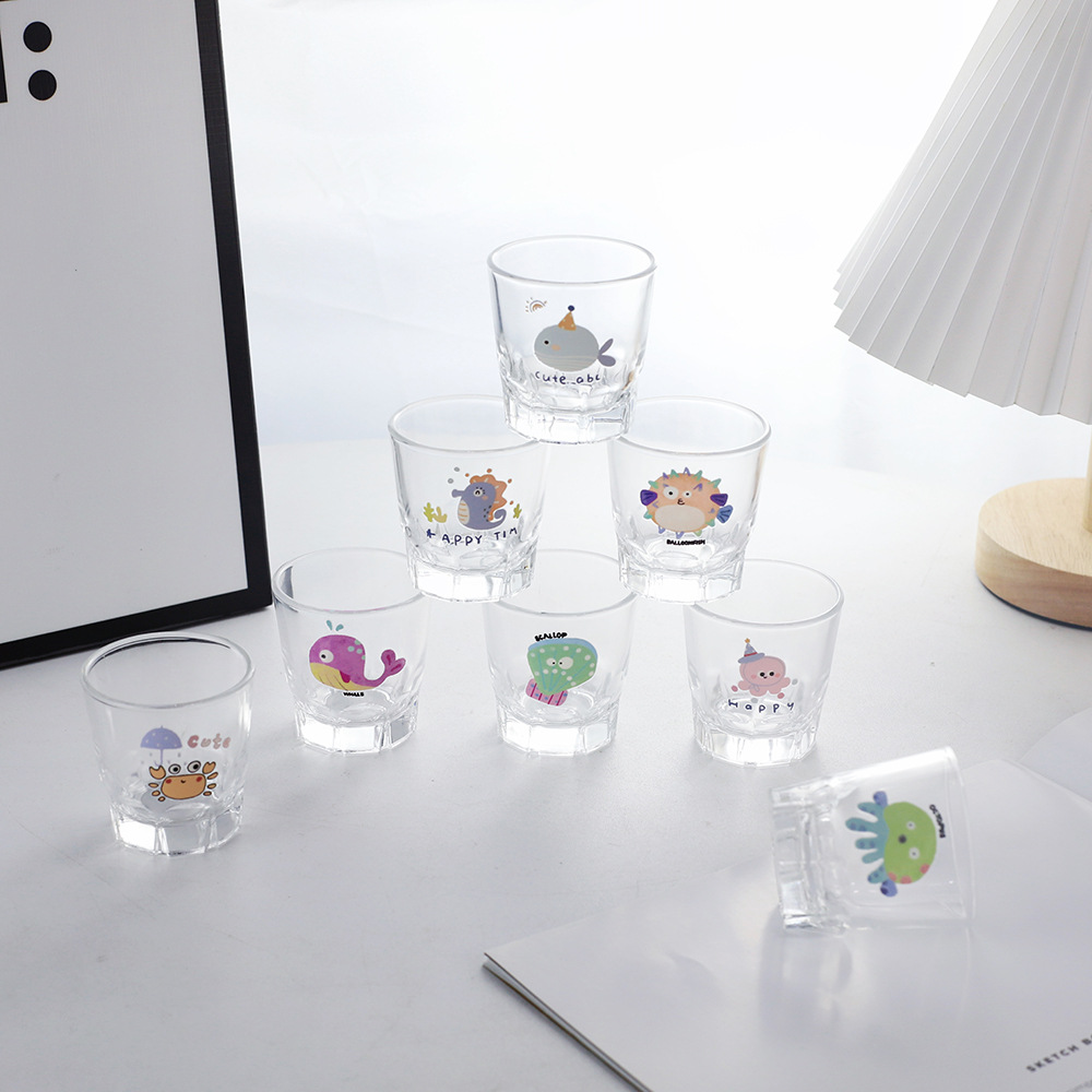 卡通玻璃烧酒杯家用50ml小酒杯创意酒盅一口杯迷你清酒杯子高颜值
