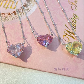 戒指;手链;项链