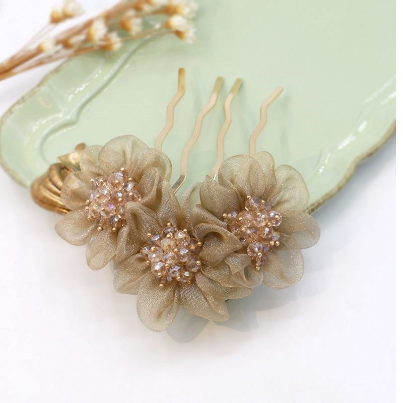 샴페인 컬러 헤어 빗