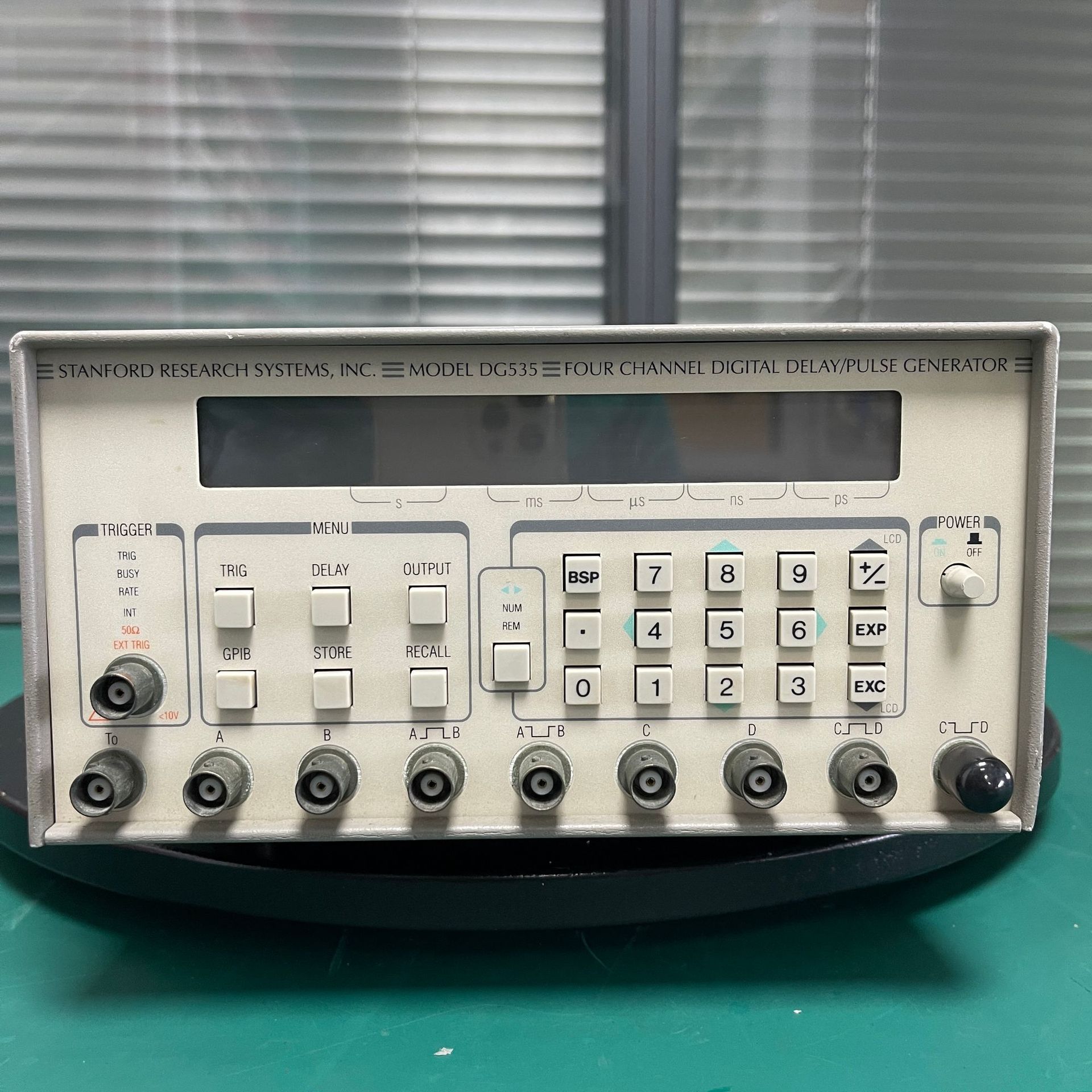 出售原装  斯坦福DG535 数字延迟发生器  信号发生器 仪器仪表