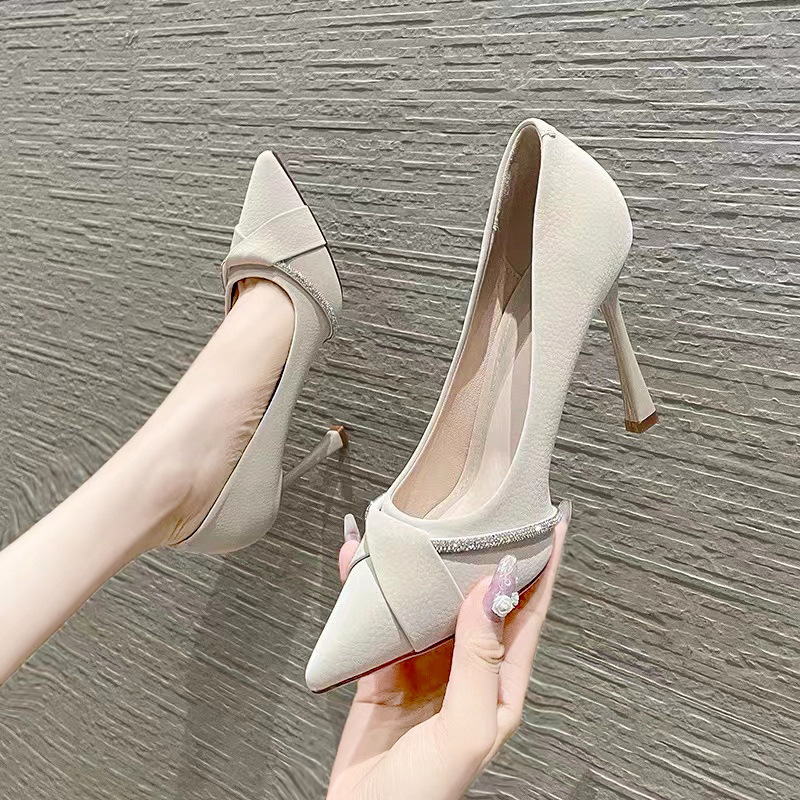 High-heeled shoes women's 2023 new spring and autumn stiletto pointed shallow mouth rhinestone professional temperament student etiquette shoes