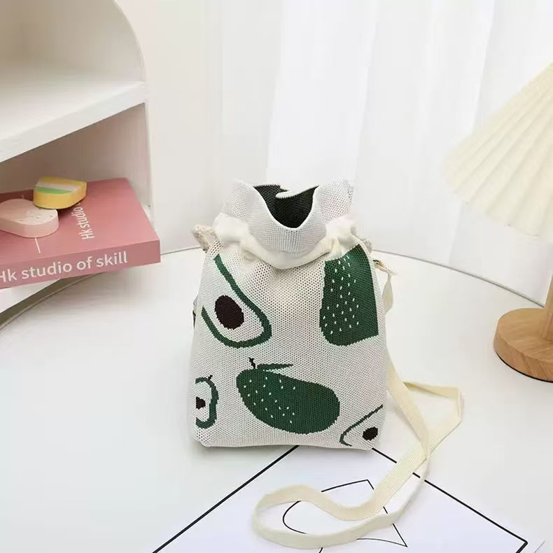 Luxuriöse Gestrickte Damen Umhängetasche Vielseitige Handtasche_voghion.com
