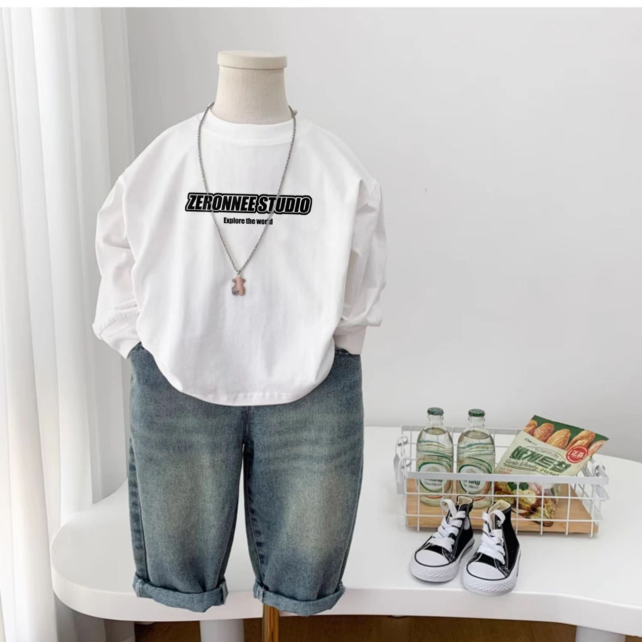 Cross-border children's autumn and winter new long-sleeved T-shirt boys' round neck base shirt medium and big children's handsome top boys' sweatshirt