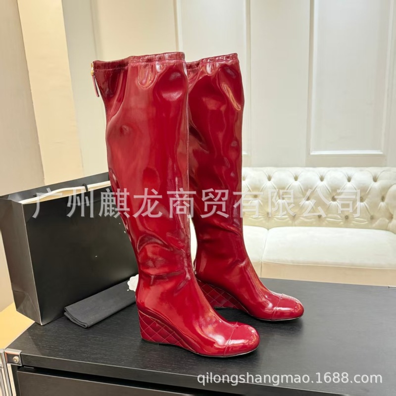 高端2025小香坡跟弹力靴过膝长筒靴后拉链亮面羊皮字母高筒瘦瘦靴|undefined