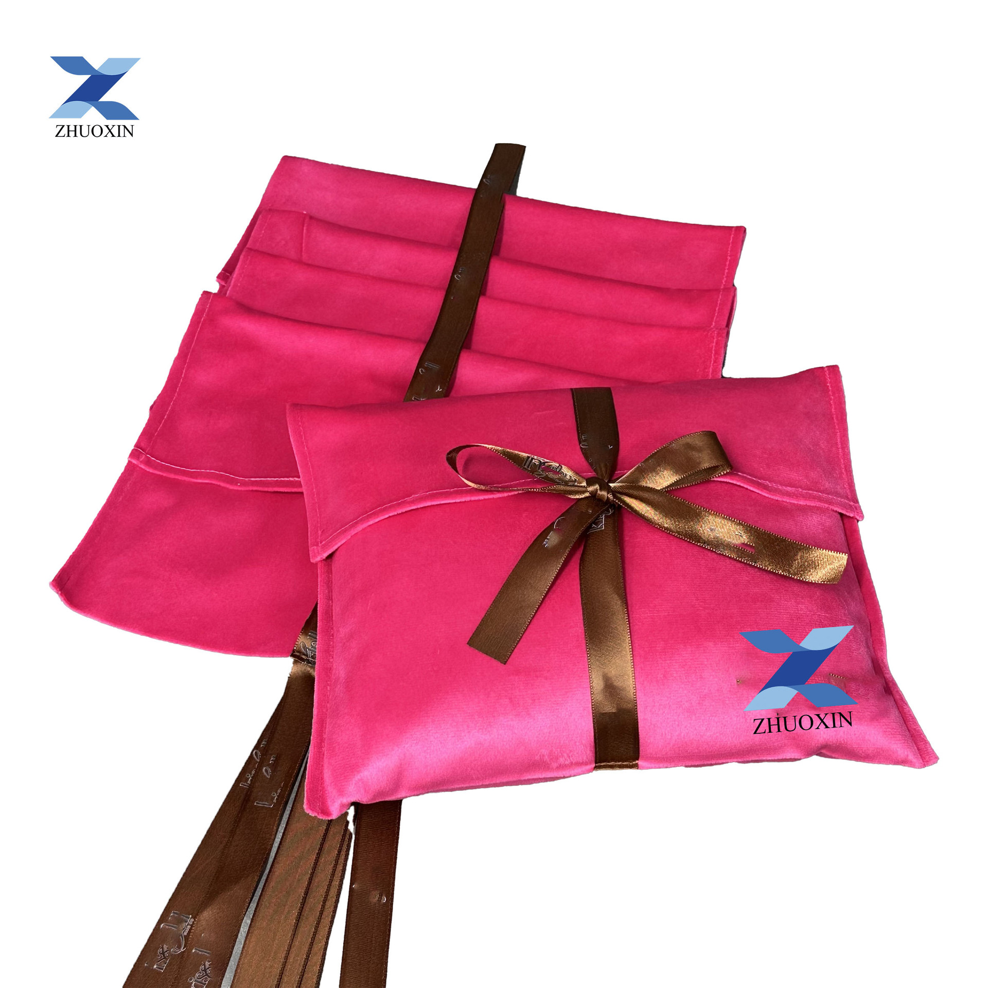 로즈 레드; 25*30cm; 벨벳