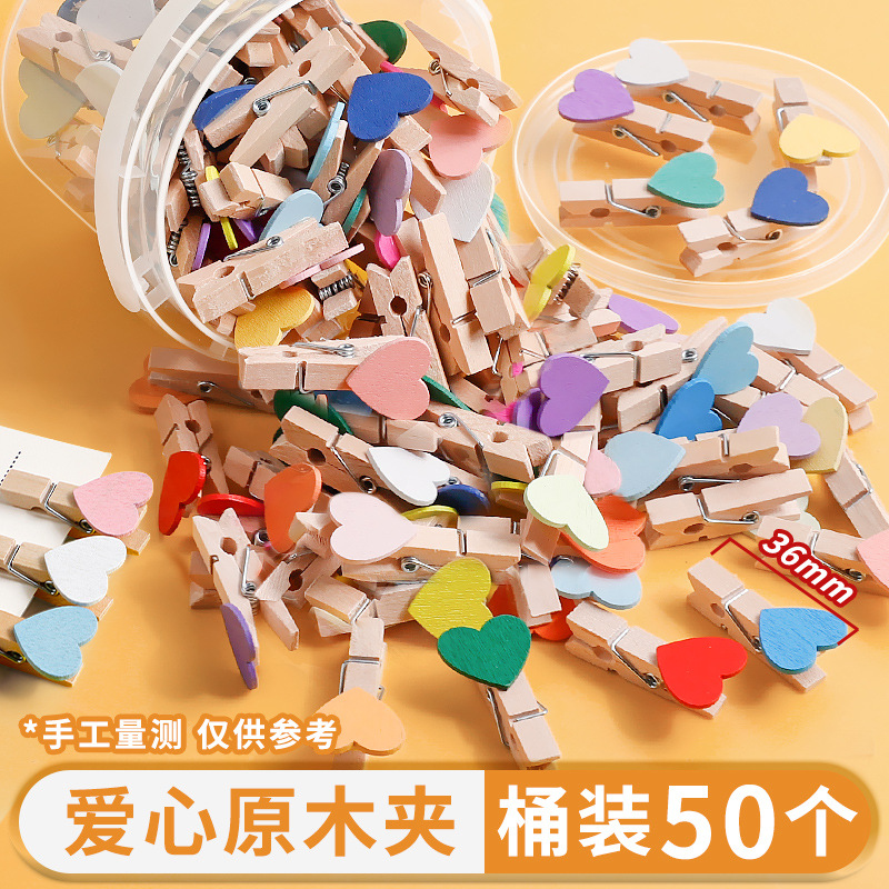 Fábrica al por mayor color de madera mano foto clip de madera de color 100 etiquetas de cuerda de cáñamo clip de madera