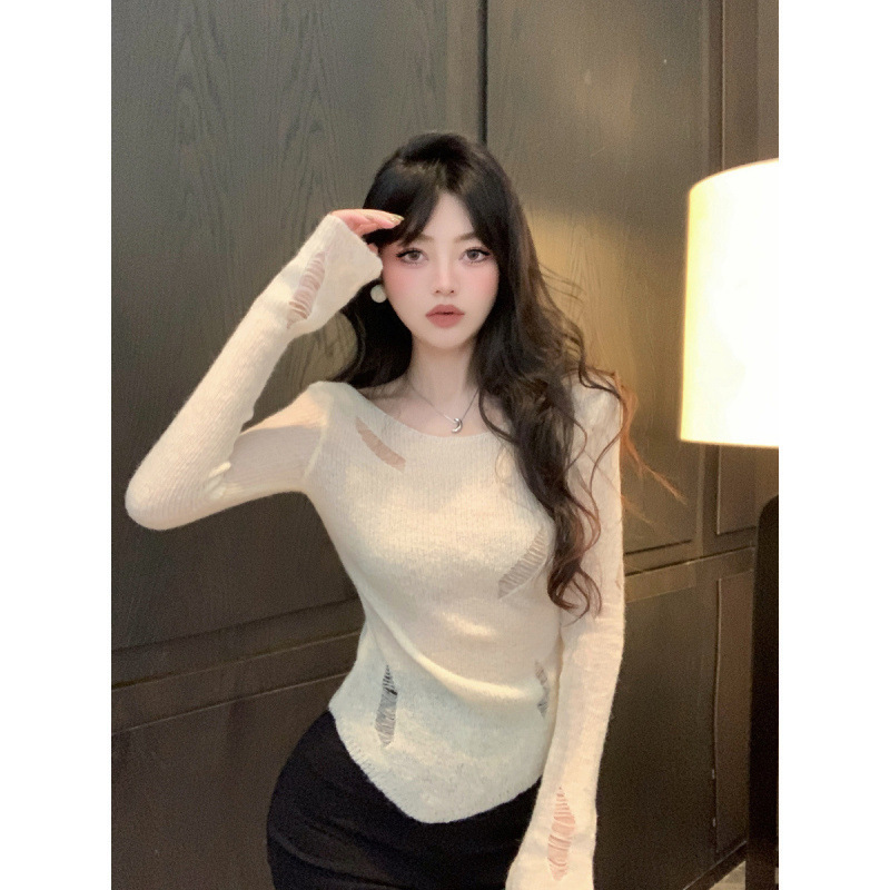 Korean Style Exquisite Hollow Ripped Sweater Women's Bell Sleeves Irregular Slimming Top Blouse Women's Clothing Korean Style Exquisite Hollow Ripped Sweater Women's Bell Sleeves Irregular Slimming Top Blouse Women's Clothing