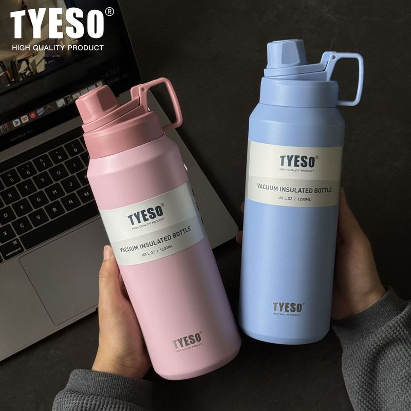 TYESO 新しい断熱カップ大容量アウトドアスポーツポータブルケトル 1500 ミリリットル男性と女性の断熱冷水ボトル|undefined