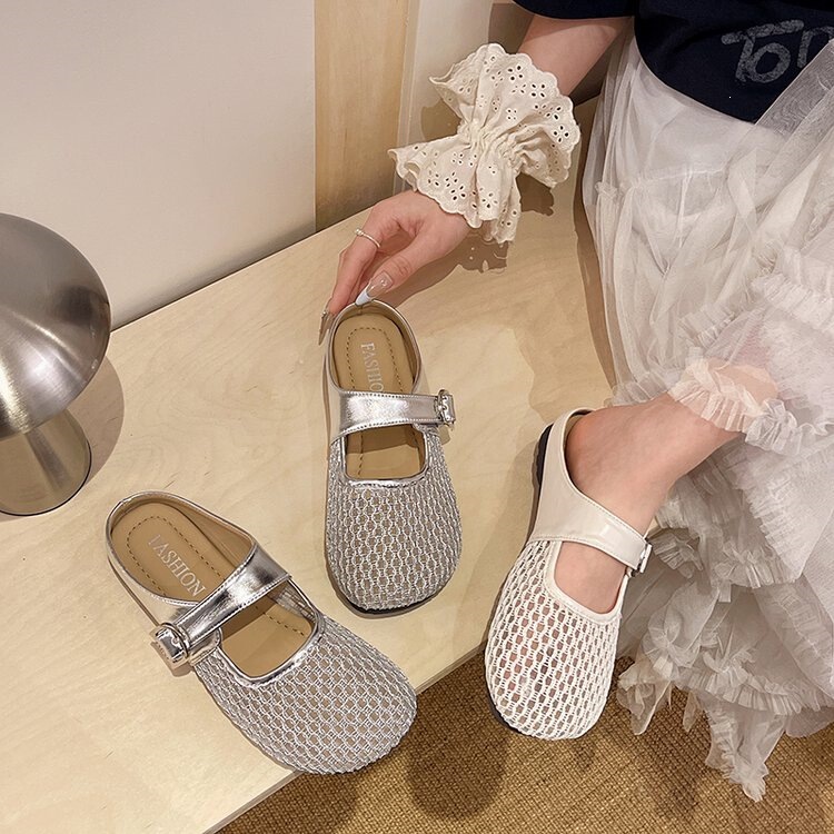 Oh My Gosh! These Slippers Are Popular This Year, Comfortable and Breathable, and Wearing Them Is Super Comfortable!
