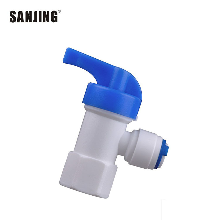 Accesorios de la máquina de agua pura dos puntos 3,2g válvula de bola de barril de presión 2 puntos dientes internos giran 2 puntos interruptor de tubería 2 puntos válvula de bola de cubo de almacenamiento