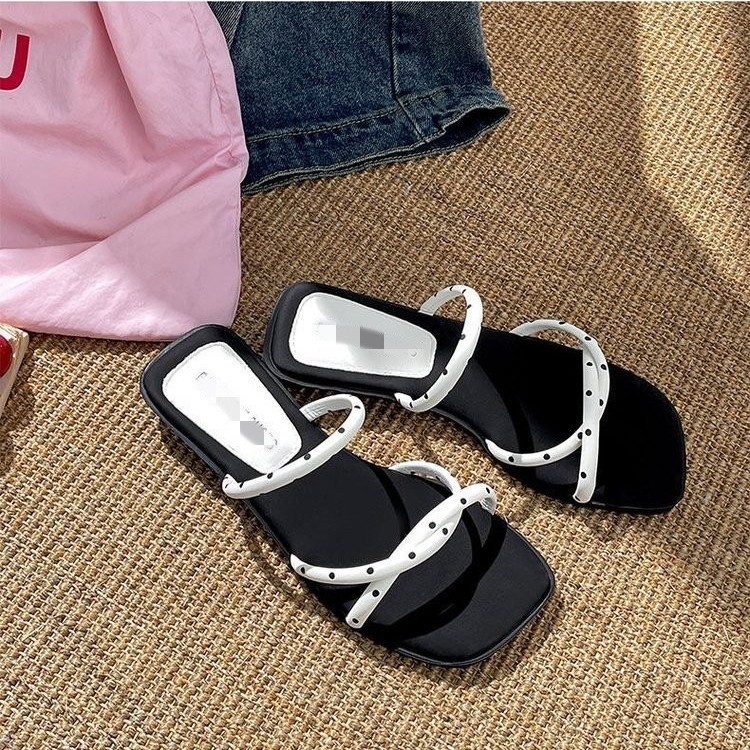 Zapatillas frías de tacón grueso para mujeres de verano 2026 nuevas zapatillas de playa antideslizantes con cabeza cuadrada image 4