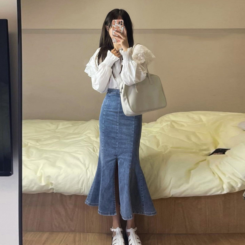 Stretch high waist denim skirt women's summer 2022 new design sense split mid-length fishtail hip skirt