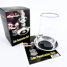 G0828 硬币入杯 硬币穿杯 King Magic 魔术道具厂家批发 魔术玩具