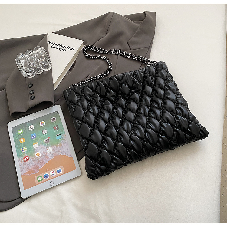 Große Gesteppte Tragetasche Für Damen Geräumige Lingge Schultertasche_voghion.com