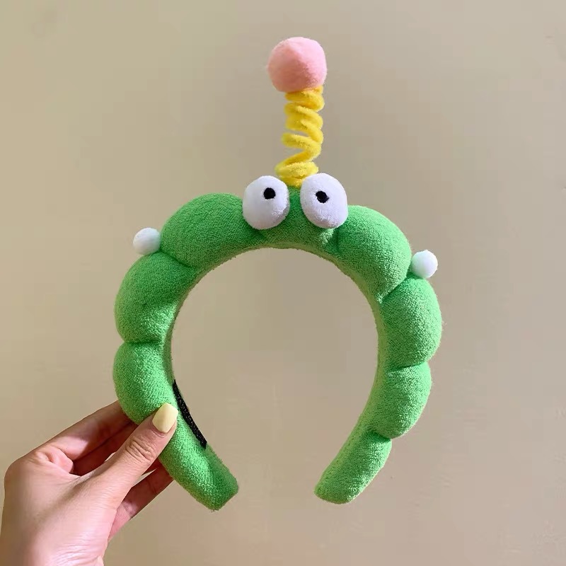 Big-eyed green