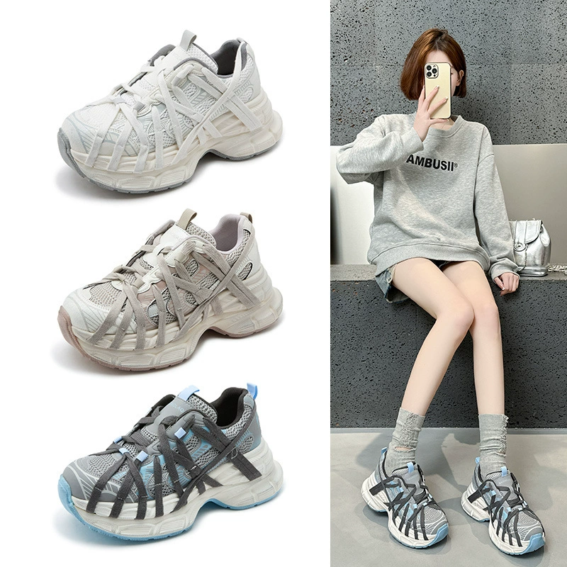 Женские кроссовки на шнуровке в европейском стиле, модные на Instagram, новая модель весна 2025, цвет с эффектом потертости, на толстой подошве, увеличивающие рост, спортивно-повседневные.