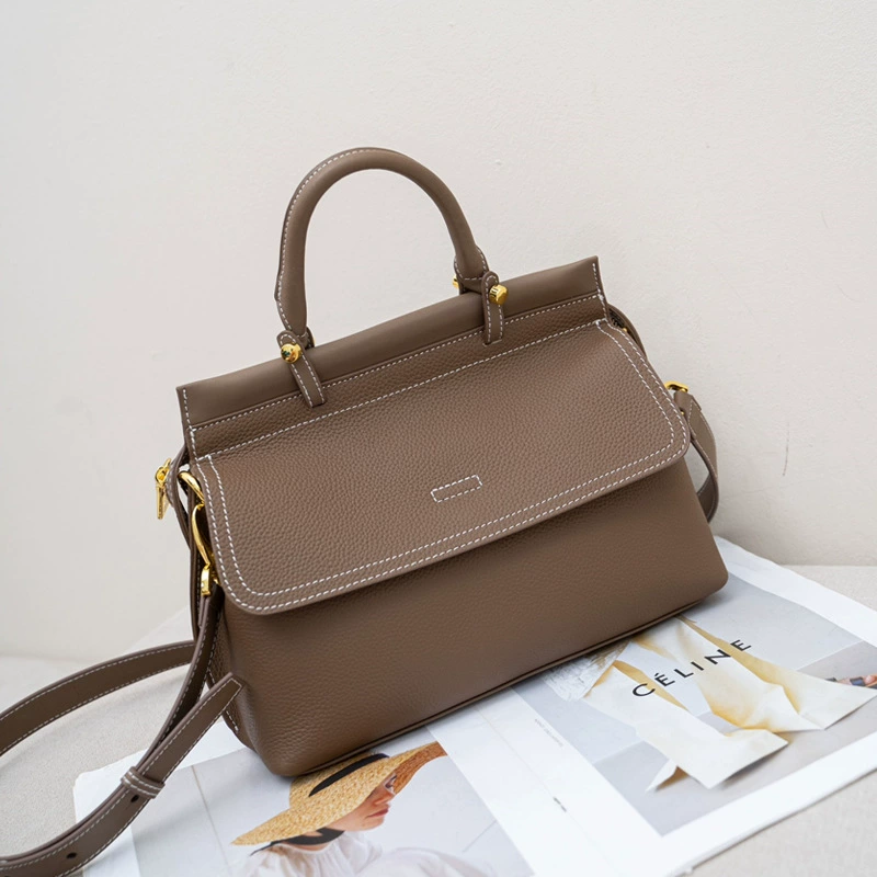 One-Shoulder Leather Bag, Genuine Cowhide, Spacious 27×9.5×22 cm, Adjustable Strap