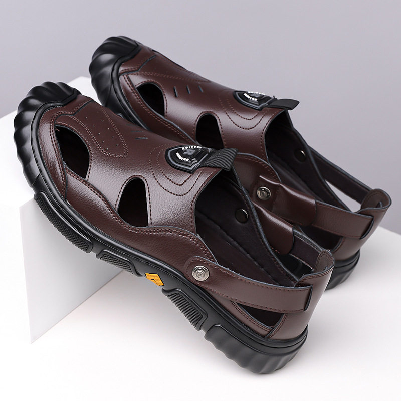 Giày sandal nam cỡ lớn mùa hè kiểu lười khoét lỗ đế mềm xỏ chân — Màu nâu, màu đen