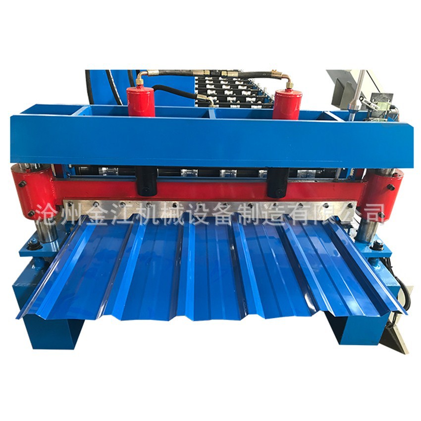 厂家直销彩钢压瓦机 840型屋顶板设备  全自动压瓦机