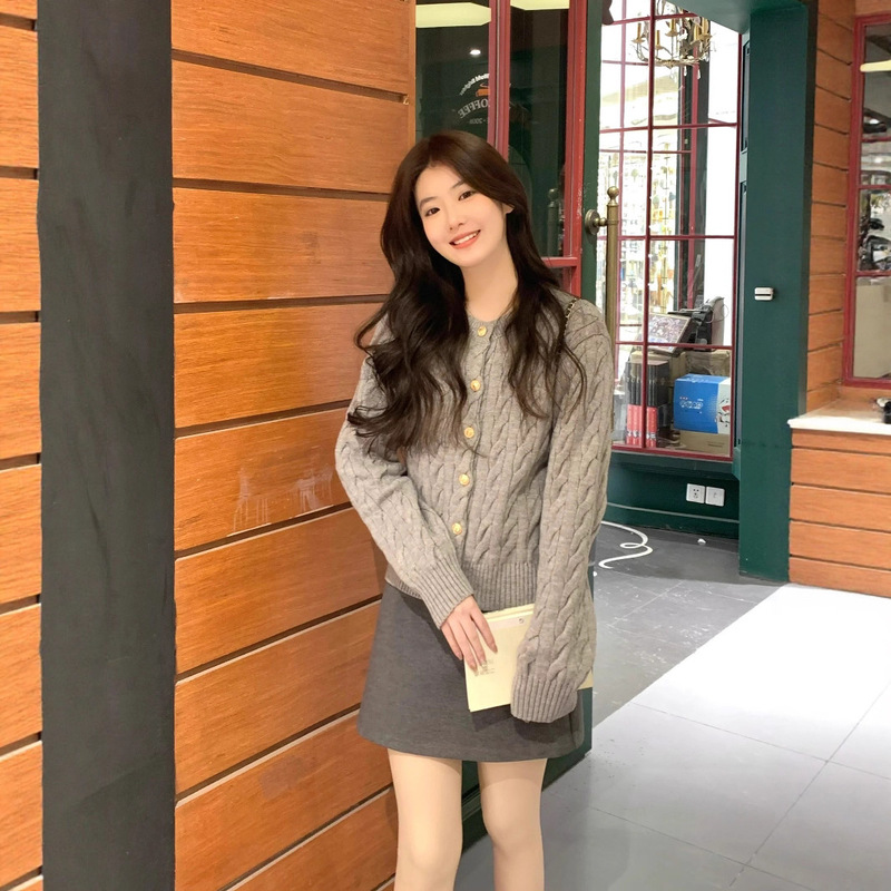 灰色麻花针织外套女2025春秋新款开衫韩系小个子外搭毛衣慵懒上衣|undefined
