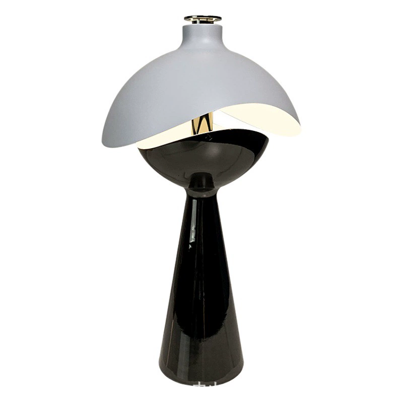 Nordic Designer Light Роскошная Высококачественная вилла Спальня Прикроватная гостиная Кабинет Высококачественные Sense ins Декоративная перезаряжаемая настольная лампа