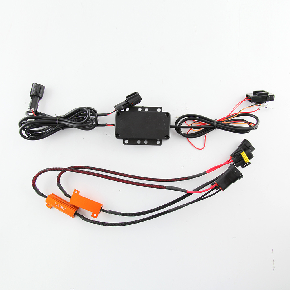 Aplicable a 08-10 Mercedes-Benz W204 Luz de marcha diurna moda C-Class C180 C200 C250 C260