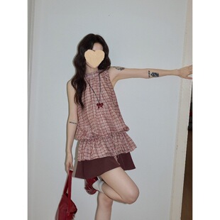 ���r �OӋ�мtɫ��y�첱�o������Ů�ļ��߼��r�����K���~߅�r