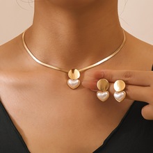 跨境热销创意圆环爱心造型吊坠项链女和耳饰优雅百搭首饰套装批发