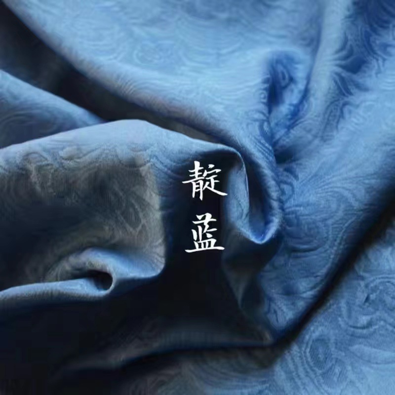 メーカー直販卸売バタフライ恋花レリーフジャカード生地全ポリエステル無弾チャイナドレス漢服服布地復古風