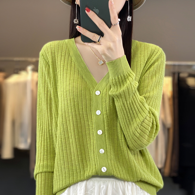 Summer New Knitted Sunscreen Slub Worsted Cardigan V-Neck Pit Cotton Linen Top Air-conditioned Room Outer Coat Summer New Knitted Sunscreen Slub Worsted Cardigan V-Neck Pit Cotton Linen Top Air-conditioned Room Outer Coat