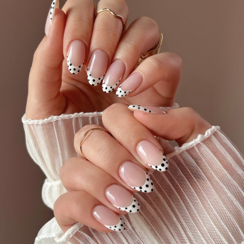 Cross-Border Hot Selling Black Polka Dot Manicure Short Almond Nails French White Wearable Nails Fake Nails Wholesale