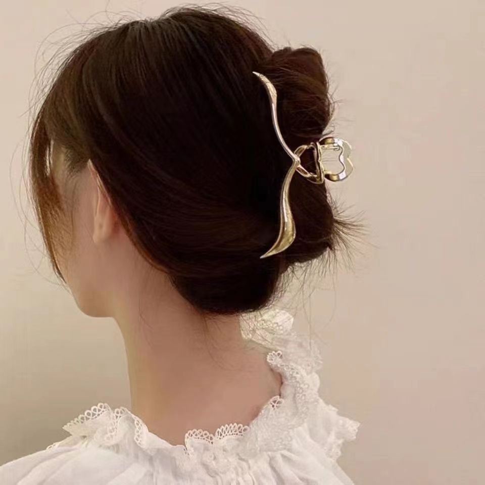 New Tassel Pendant Love Hairpin Women's Summer Elegant Hairpin Clip Headwear Elegant Shark Grab Clip