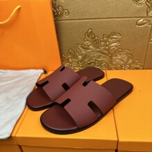 头层牛皮欧洲2025拖鞋男夏外夏季潮流真皮一字男潮牌轻便爆款