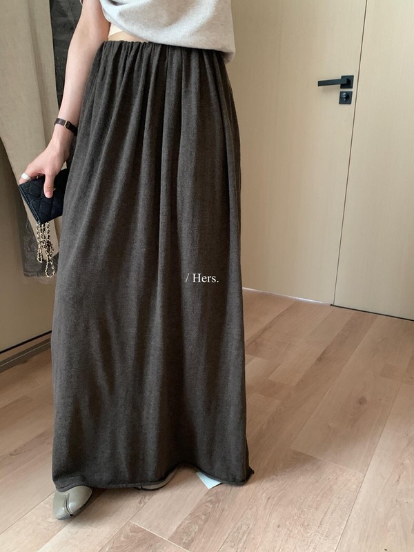 Hers2025秋冬新款韩系简约气质百搭显瘦减龄A字羊绒半身裙女92390|undefined