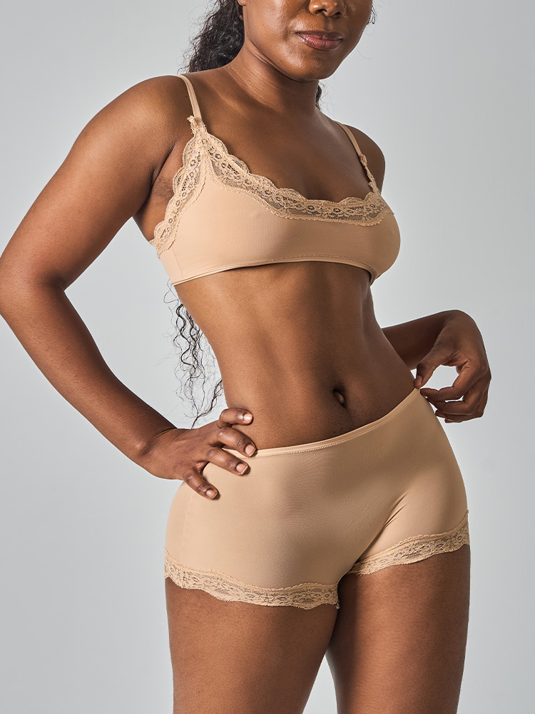 Ensemble soutien-gorge et culotte en dentelle ultra-mince sans rembourrage – Soutien-gorge et culotte minimiseurs pour poitrines généreuses (sans armatures, respirant, sans coutures) – Noir/Rouge/Nude/Rose (S-XL)_voghion.com