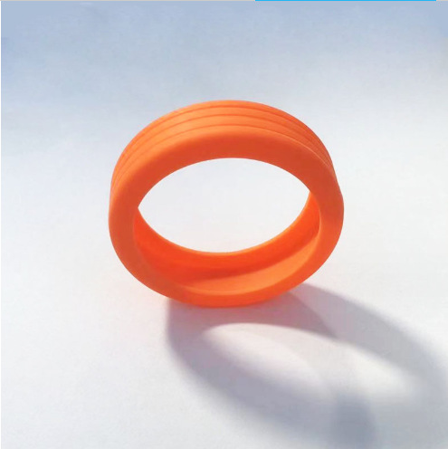 人気の新作スーツケースホイール保護カバー、ユニバーサルキャスター、衝撃吸収、騒音低減、シリコン製、静音ホイール、バッグ用