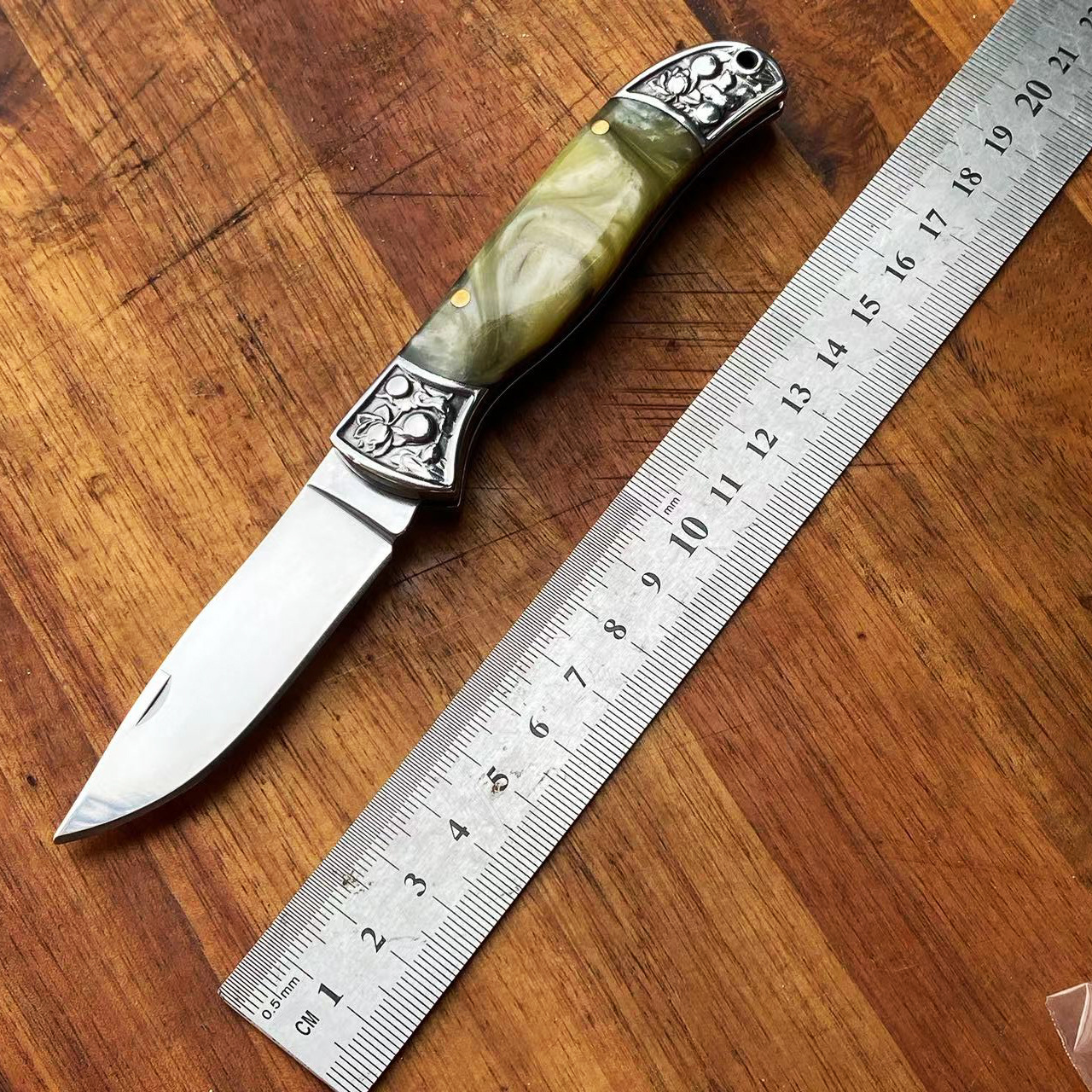 现货批发折叠刀户外刀具随身口袋刀家用切水果小刀便携式钥匙刀