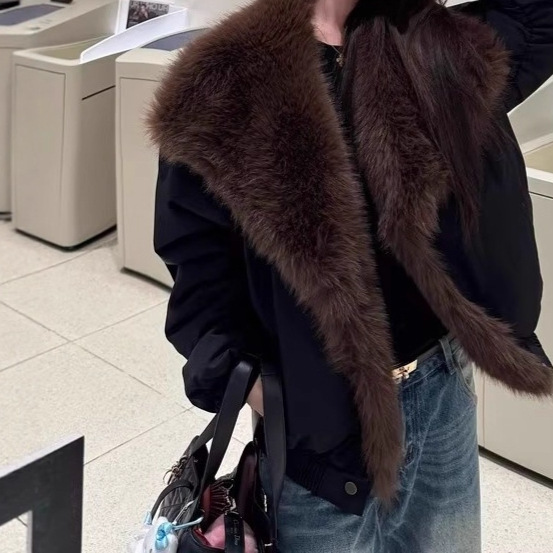 2025 New Winter Style Super Nice, This Year’S Popular Imitation Fox Fur Outwear Short French Reversible Jacket