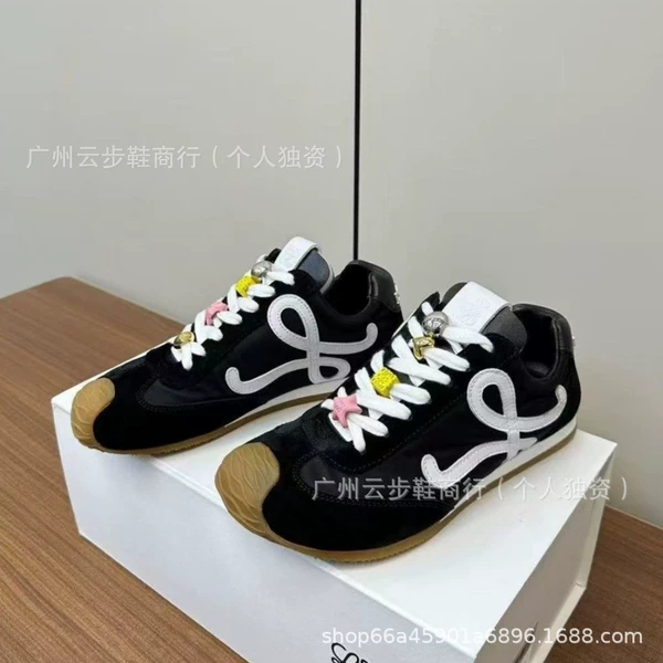 Black footwear buckle, upgraded version