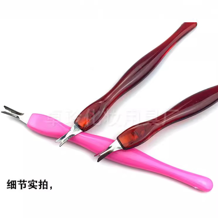 Herramientas de uñas Tenedor de eliminación de piel muerta empuje de piel muerta de uñas tipo V pala de piel muerta de acero inoxidable para eliminación de piel muerta de púas