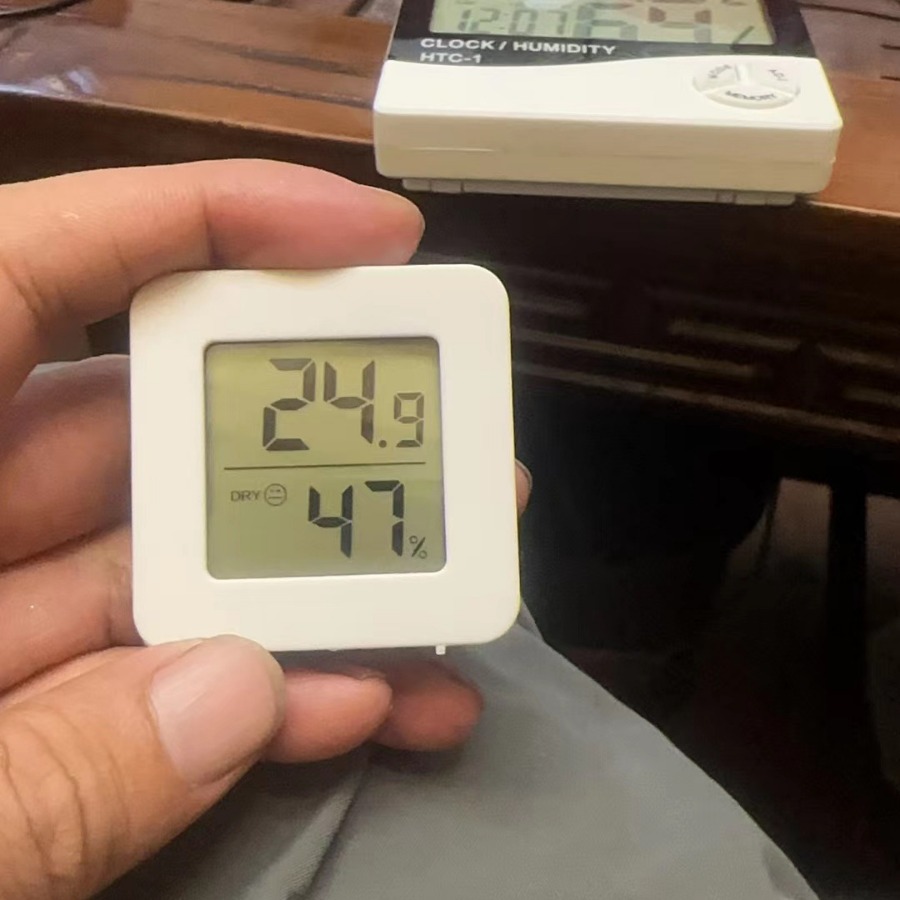 小型温湿度  温湿度摆件