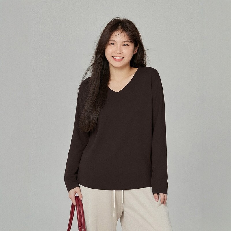 Beautiful and Stylish Plus-Size Sweater Autumn Outfit 120kg Versatile Loose V-Neck Knitwear for Plus-Size Women 9187
