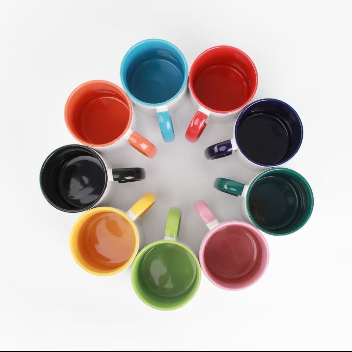 Fábrica al por mayor de tazas de cerámica para fijar regalos festivos de cerámica impresión de regalos LOGO foto grabado