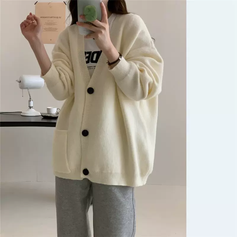 软糯V领毛衣开衫女加厚2025新款秋冬温柔慵懒风纯色针织外套上衣